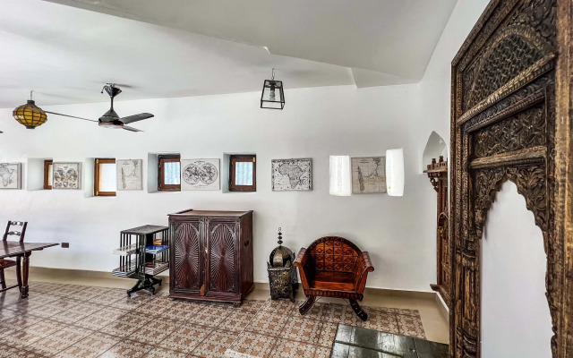Zanzi House