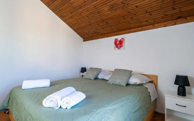 Apartment Dorica - Two Bedroom Apartment With Terrace