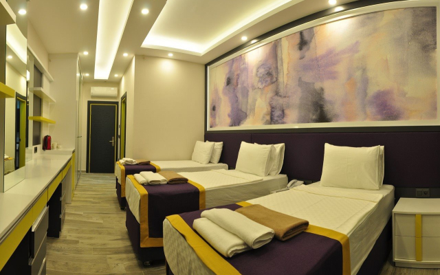 Campus Hill Hotel