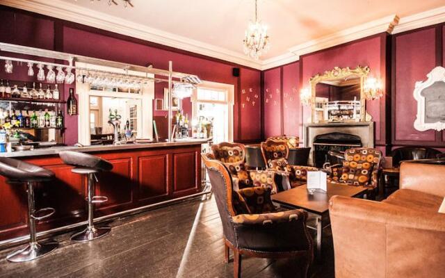 Peterstone Court Country House Restaurant & Spa