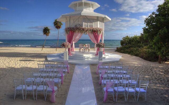 Family Concierge at Paradisus Esmeralda - All Inclusive