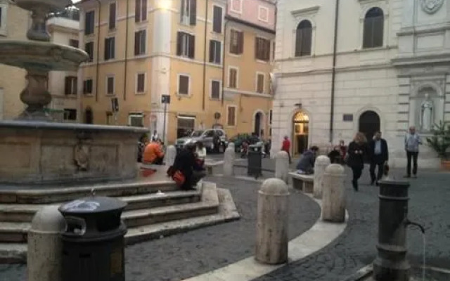 Colosseum In The Heart Studio