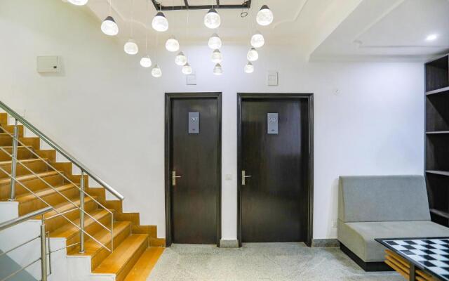 Itsy Hotels NV, Sushant Lok