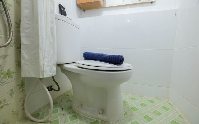 Cozy Stay 2BR @ Green Pramuka Apartment