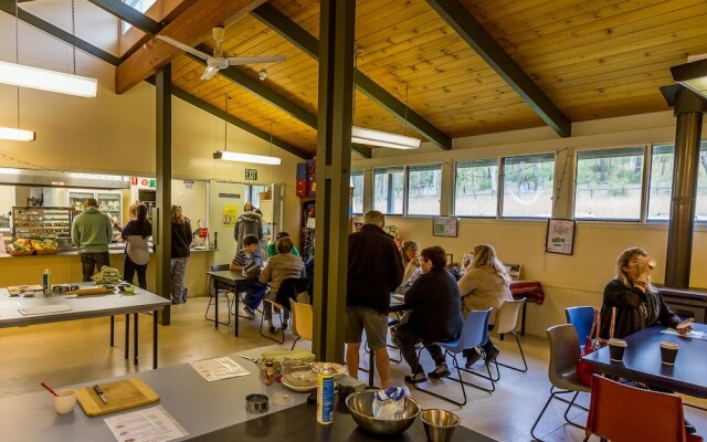 Christmas Creek Cafe & Cabins