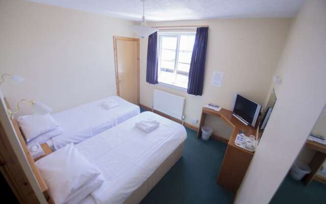 The Kinmount Hotel