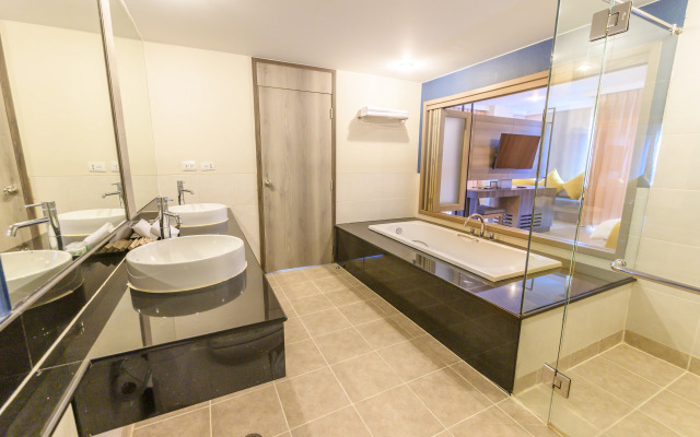 Andakira Patong Hotel