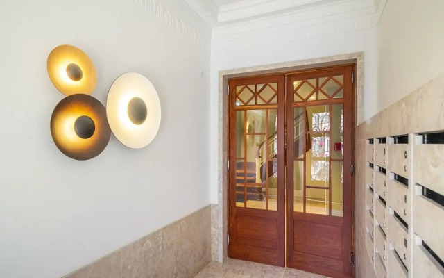 Urban Elegance: A Modern Haven In Lisbon'S Heart