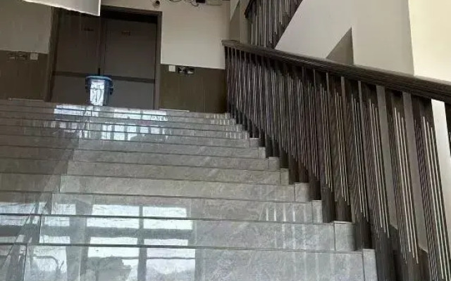 Hailuogou Jinxueshan Hotel