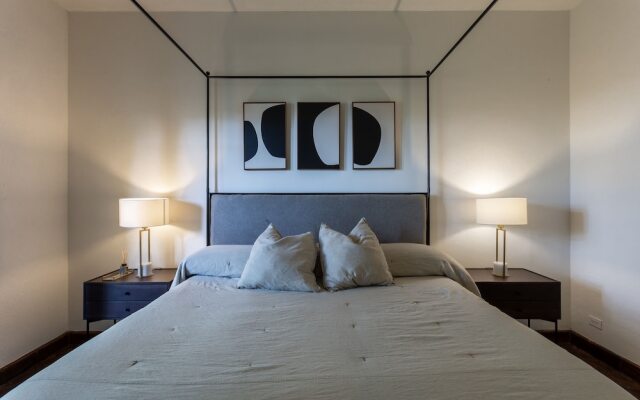 Panoramic Paradise 3BR Overlooking SMA