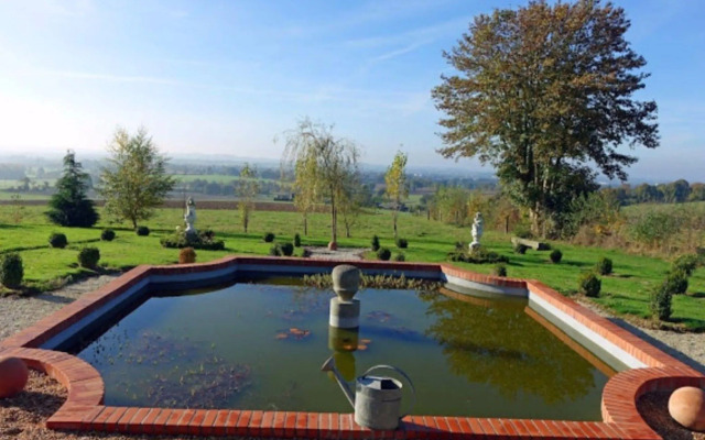 Château de Montbrault