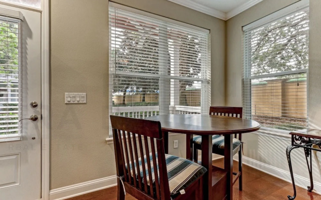 2142 Cape Sound 3 Bedroom Condo by RedAwning