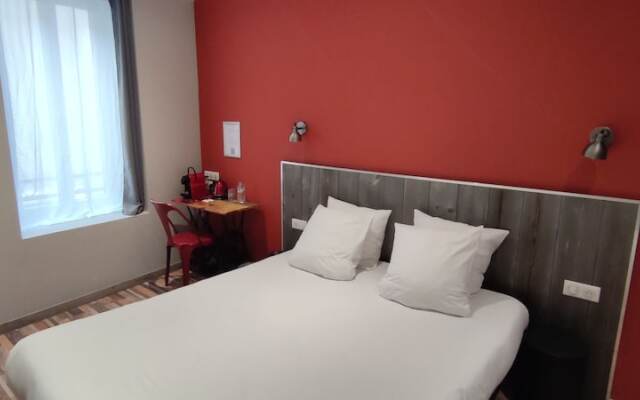 Logis Hotel Yseria - Historical Center