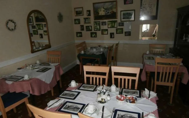 Monorene Guest House