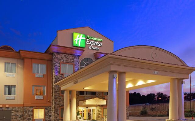 Holiday Inn Express & Suites Marshall, an IHG Hotel