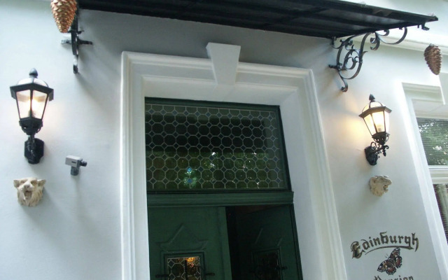 Pension Edinburgh