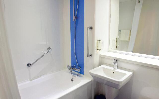 Travelodge Cardiff Central