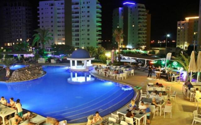 BLUE apartment in 5* Ceasar Resort
