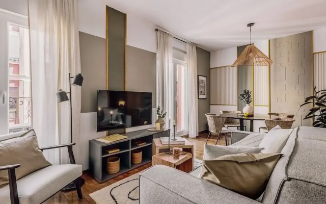 Abaj - 2 Bedrooms in Malasa A-universidad