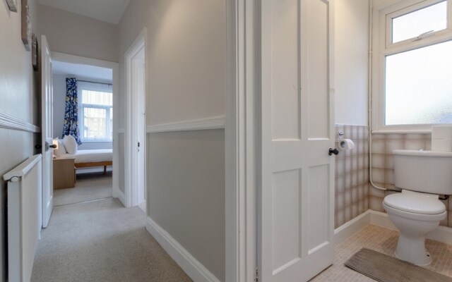 Large Family Apartment in Peaceful Area