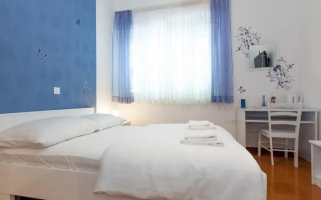 Accommodation Jarula