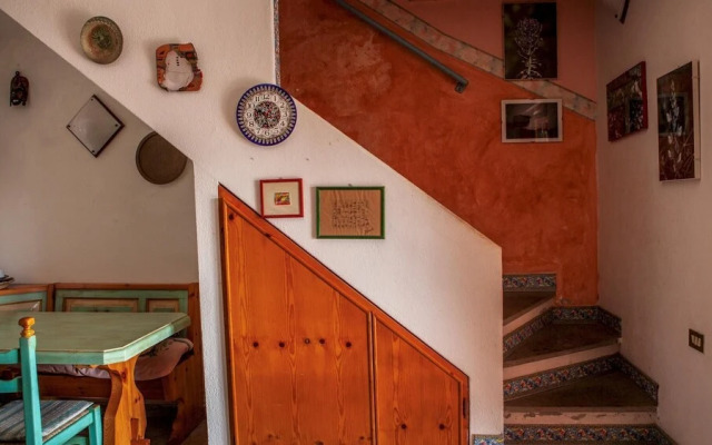 Villa 50 Metri Spiaggia Ottiolu Rea1