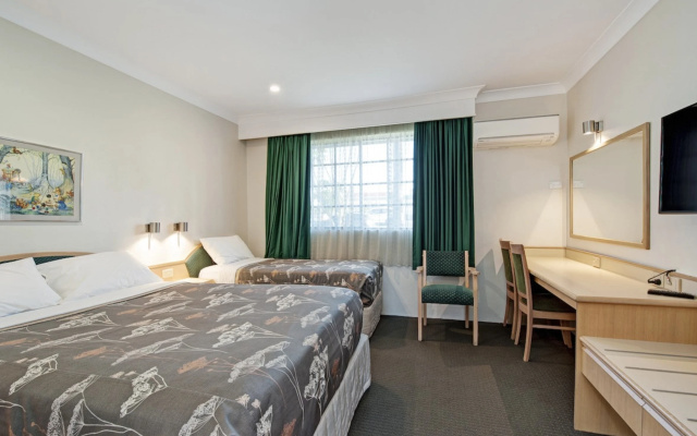 Colonial Terrace Motor Inn – Guest Rooms – Newcastle