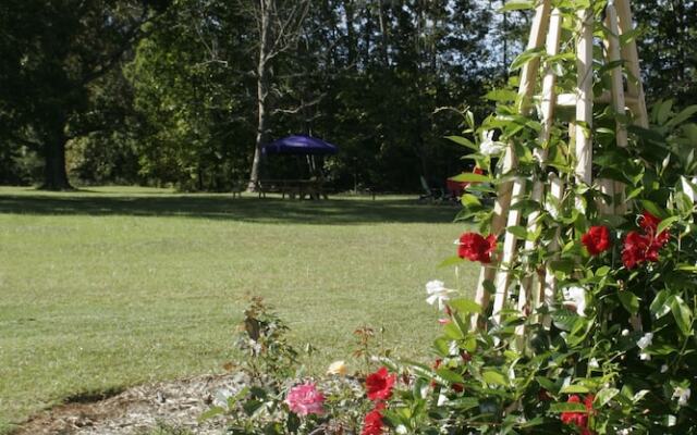 Seven Oaks Bed & Breakfast