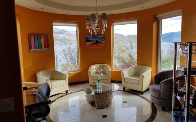 Beach Ave Castle Luxury Vacation Rental