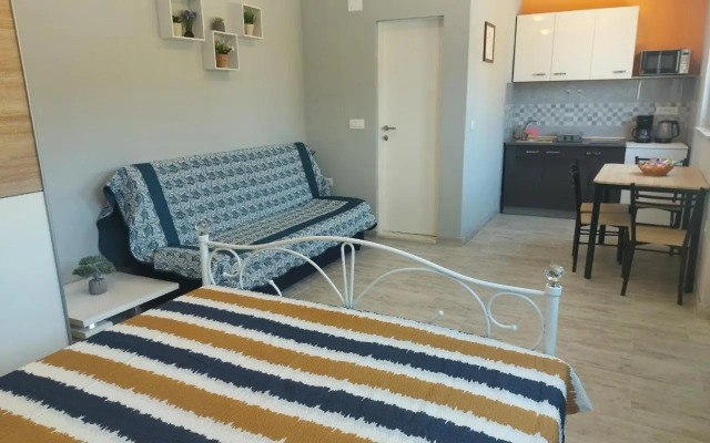 Studio apartman Palmira