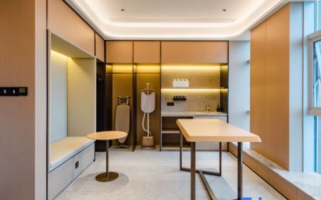 JI Hotel (Zhengzhou East Railway Station Provincial Government Branch)