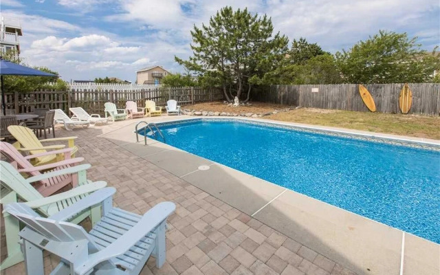 Blue Moon - 7 Br Home