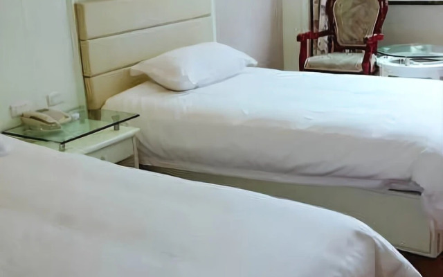 Xiangjiang Commerce Hotel