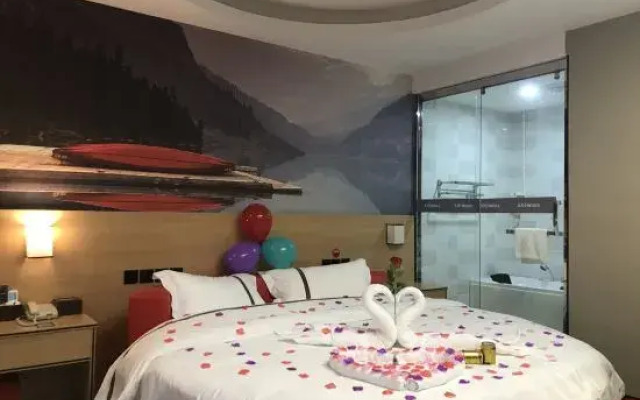 Dongguan Haiyi Chain Hotel
