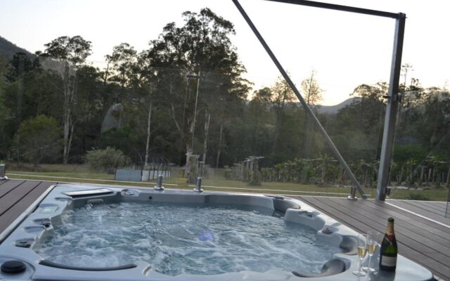 Tuckers Retreat