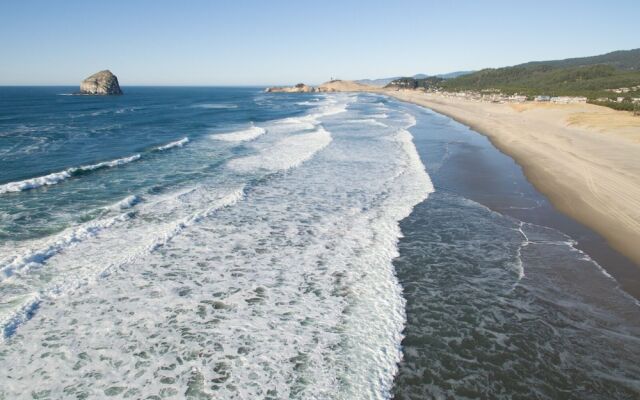 Sea Lion Crossing - 3 Br Home