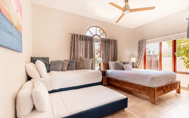 New! Ocean View With Rooftop Terrace in Malmok!
