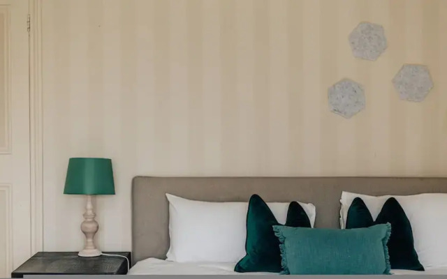 The Partridge - From 1000 Per Night