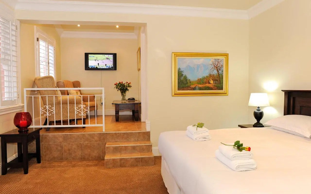Sica's Guest House - The Loft