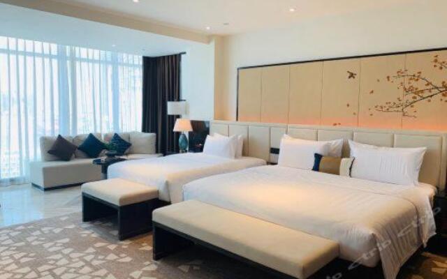Rainbird Hotel