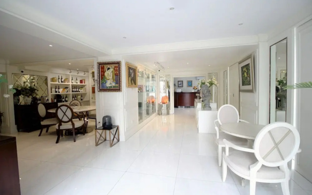 Sasha House-Hotel-Senanikom