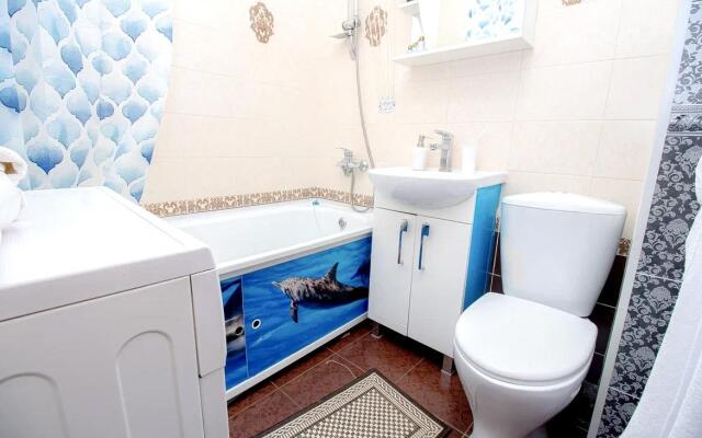 4 Сезона в микрорайоне Восточный 6/3А