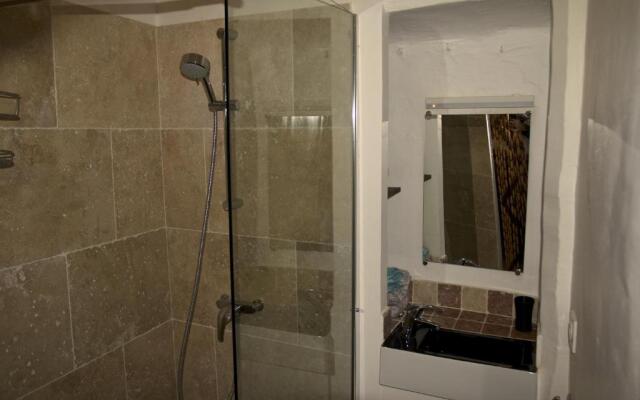 La Bonne Etoile - The Good Star