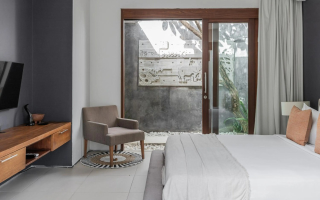 Chandra Bali Villas