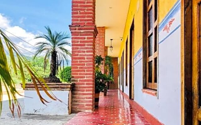Hotel Camino Viejo By Rotamundos