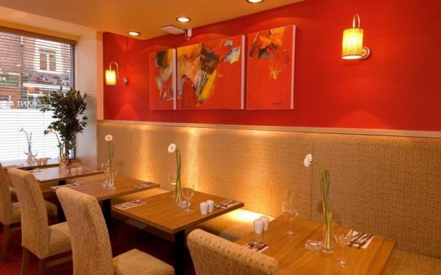 Premier Inn Chester City Centre Hotel