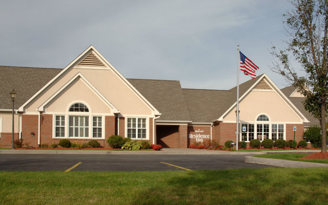 Courtyard By Marriott Rochester West/Greece