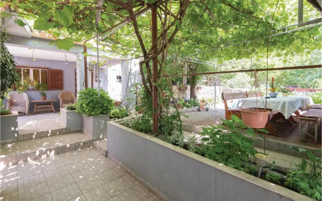 Five-Bedroom Holiday Home in Orebici