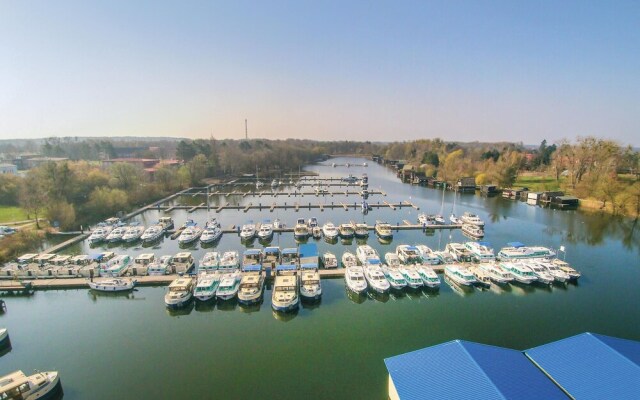 Nice Home in Rechlin With 2 Bedrooms, Sauna and Wifi