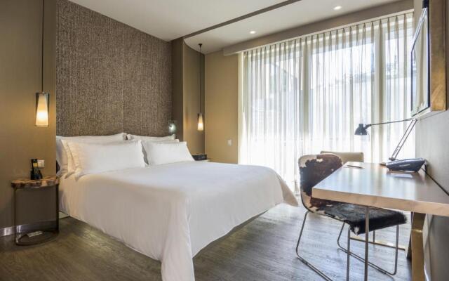 Bog Hotel